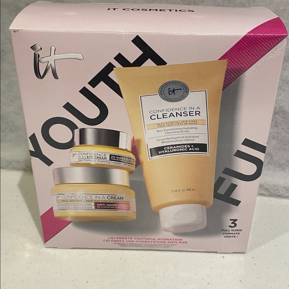 it cosmetics Confidence in a Cleanser & Cream set.mascara & eyebrow full size - Picture 9 of 9